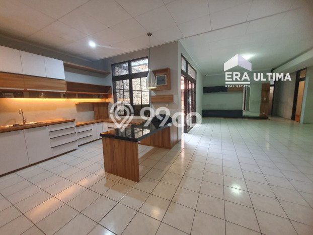 For Sale! Premium House LT 308m2 Desain Modern di Geger Kalong For Sale! Premium House LT 308m2 Desain Modern di Geger Kalong