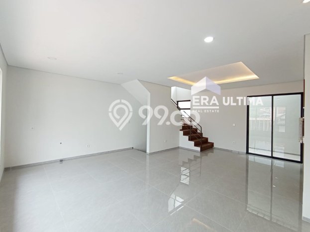 Jual Rumah Mewah Megah Dengan View Eksklusif di Setra Duta, Bandung Jual Rumah Mewah Megah Dengan View Eksklusif di Setra Duta, Bandung