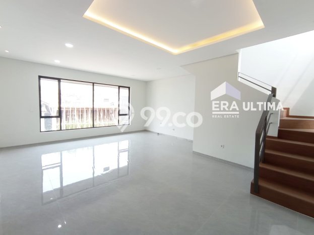 Jual Rumah Mewah Megah Dengan View Eksklusif di Setra Duta, Bandung Jual Rumah Mewah Megah Dengan View Eksklusif di Setra Duta, Bandung