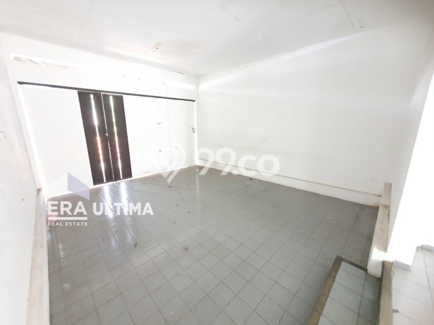 For Sale! Luxury House LT 500m2 Desain Modern di Pasteur For Sale! Luxury House LT 500m2 Desain Modern di Pasteur