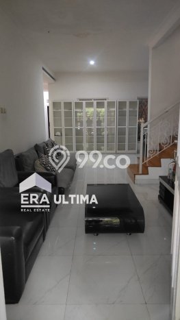 Disewakan! Rumah 6 Kamar Tidur &
4 Kamar Mandi di Kota Baru Parahyangan, Bandung Disewakan! Rumah 6 Kamar Tidur &
4 Kamar Mandi di Kota Baru Parahyangan, Bandung