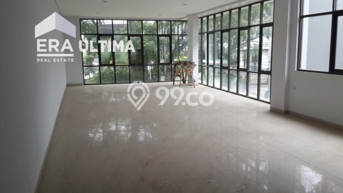 LOKASI PREMIUM! Ruko Kawasan Niaga Kawasan BKR, Luas 240m², Siap Bisnis LOKASI PREMIUM! Ruko Kawasan Niaga Kawasan BKR, Luas 240m², Siap Bisnis