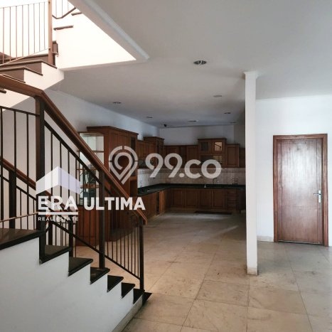 Ruko Bagus Dijual LB 350m2 Lokasi Strategis Bandung Area Cocok untuk Berbisnis Ruko Bagus Dijual LB 350m2 Lokasi Strategis Bandung Area Cocok untuk Berbisnis