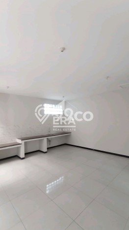 Rumah Luas Asri 3 KT Siap Pakai di Moch Toha Bandung Rumah Luas Asri 3 KT Siap Pakai di Moch Toha Bandung