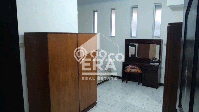 Rumah Elit LB 300m2 Siap Huni Desain Elegan di Ciwastra, Bandung Rumah Elit LB 300m2 Siap Huni Desain Elegan di Ciwastra, Bandung