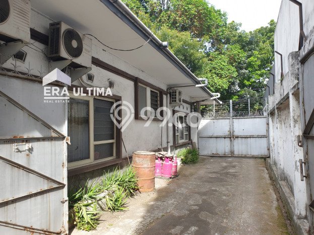 Ready to Use! Premium House LT 800m2 Desain Modern di Garuda Ready to Use! Premium House LT 800m2 Desain Modern di Garuda
