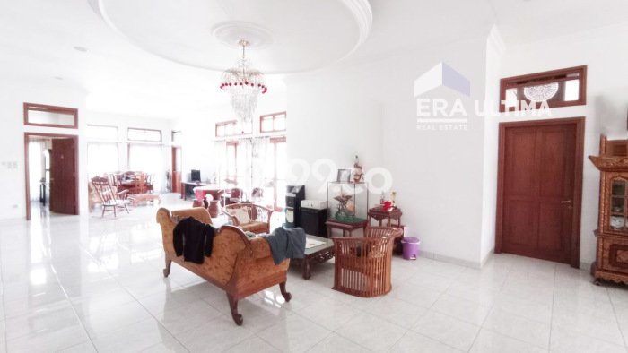 Dijual Rumah Premium dengan Fasilitas Sekitar Lengkap di Batununggal, Bandung Dijual Rumah Premium dengan Fasilitas Sekitar Lengkap di Batununggal, Bandung
