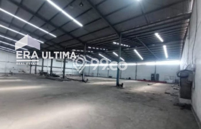 Disewakan Gudang di Kawasan Ramai Gede Bage Luas 2500m2 Disewakan Gudang di Kawasan Ramai Gede Bage Luas 2500m2