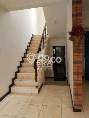 Rumah Elit Modern Siap Huni di Kota Baru Parahyangan Bandung Rumah Elit Modern Siap Huni di Kota Baru Parahyangan Bandung