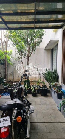 For Sale! Premium House LT 220m2 Desain Elegan di Turangga For Sale! Premium House LT 220m2 Desain Elegan di Turangga
