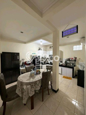 Kesempatan Investasi Rumah Siap Huni di Kawasan Antapani, Bandung Kesempatan Investasi Rumah Siap Huni di Kawasan Antapani, Bandung