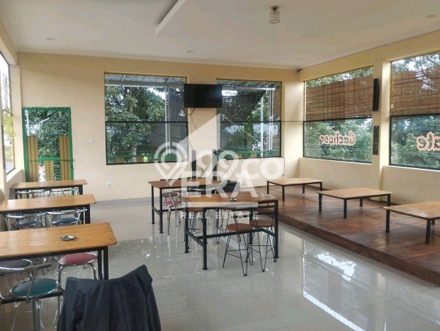 LOKASI STRATEGIS! Ruko For Rent Kawasan Cimahi, Luas 210m2m², Area Ramai LOKASI STRATEGIS! Ruko For Rent Kawasan Cimahi, Luas 210m2m², Area Ramai