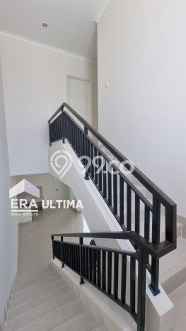 Rumah Asri area , 3 KM, Lokasi Strategis Rumah Asri area , 3 KM, Lokasi Strategis