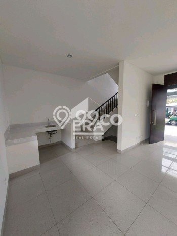 Rumah Asri di , 3 KT, LT 126m2m² Bangunan 127m2m² Rumah Asri di , 3 KT, LT 126m2m² Bangunan 127m2m²