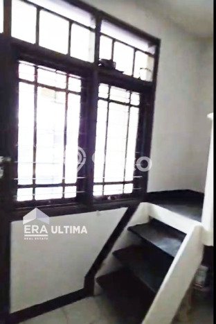 Rumah Bagus Siap Huni Di Lengkong Luas 120m2 Lokasi Strategis Rumah Bagus Siap Huni Di Lengkong Luas 120m2 Lokasi Strategis