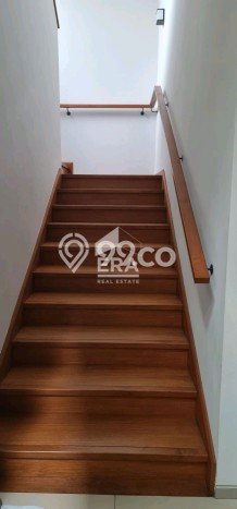 For Sale! Premium House LT 220m2 Desain Elegan di Turangga For Sale! Premium House LT 220m2 Desain Elegan di Turangga