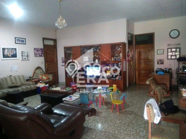 Ready to Use! Luxury House LT 965m2 Desain Elegan di Buah Batu Ready to Use! Luxury House LT 965m2 Desain Elegan di Buah Batu