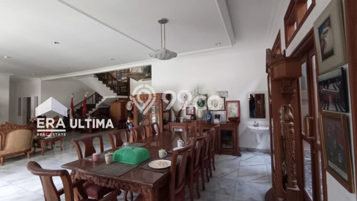 Dijual Rumah Premium dengan Fasilitas Sekitar Lengkap di Batununggal, Bandung Dijual Rumah Premium dengan Fasilitas Sekitar Lengkap di Batununggal, Bandung