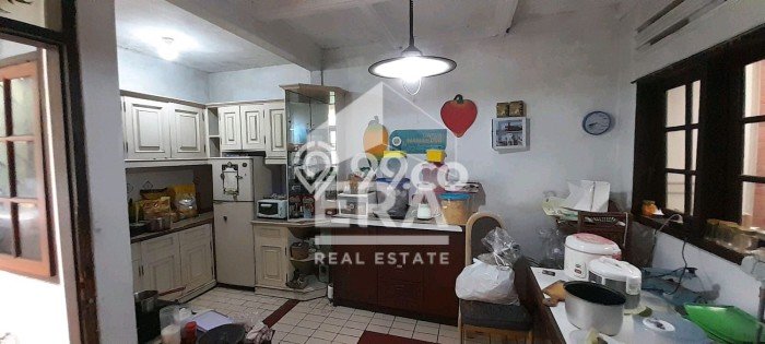Rumah Luxury Modern Tanpa Renovasi di Buah Batu Bandung Rumah Luxury Modern Tanpa Renovasi di Buah Batu Bandung