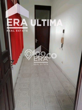 Rumah Strategis kawasan , 5 KT, Area Tenang, LT 250m2m² Bangunan 235m2m² Rumah Strategis kawasan , 5 KT, Area Tenang, LT 250m2m² Bangunan 235m2m²