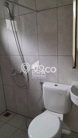 Disewakan! Rumah 3 Kamar Tidur &
2 Kamar Mandi di Kota Baru Parahyangan, Bandung Disewakan! Rumah 3 Kamar Tidur &
2 Kamar Mandi di Kota Baru Parahyangan, Bandung
