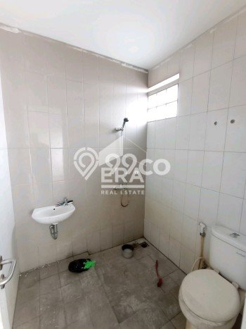 FOR SALE! Ruko di Lengkong Bandung, LT 571m2, LB 546m2 FOR SALE! Ruko di Lengkong Bandung, LT 571m2, LB 546m2