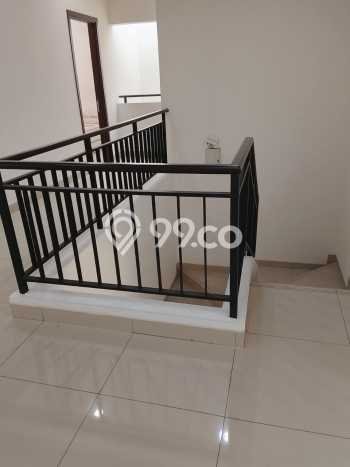 Disewakan! Rumah 3 Kamar Tidur &
3 Kamar Mandi di Summarecon Bandung, Bandung Disewakan! Rumah 3 Kamar Tidur &
3 Kamar Mandi di Summarecon Bandung, Bandung