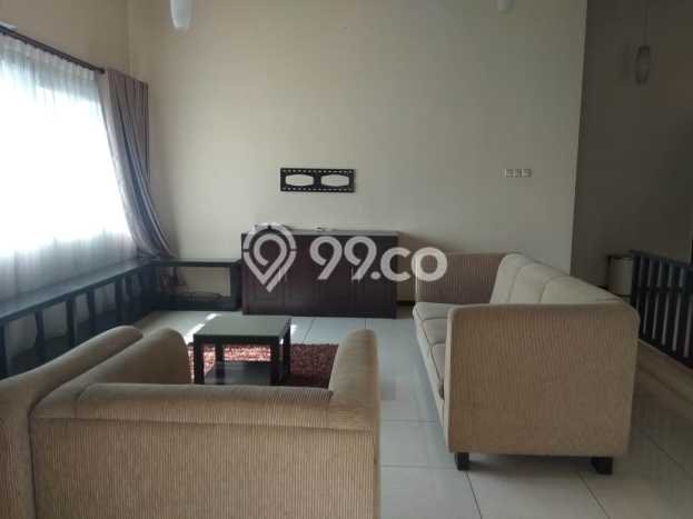 BEST CHOICE! Rumah kawasan Arcamanik, 4 KM, Dekat Mall, Luas 400m2m² Bangunan 600m2m² BEST CHOICE! Rumah kawasan Arcamanik, 4 KM, Dekat Mall, Luas 400m2m² Bangunan 600m2m²