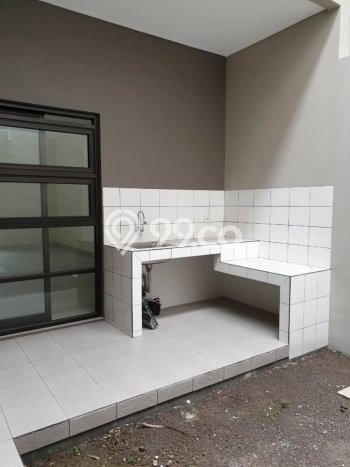 Disewakan Rumah Murah di BKR Bandung dengan 3 KT Disewakan Rumah Murah di BKR Bandung dengan 3 KT