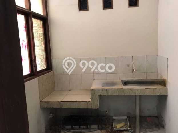 BEST PRICE! Rumah di Sarijadi, Dekat Pusat Kota, 1 KM, LT 70m² Bangunan 130m² BEST PRICE! Rumah di Sarijadi, Dekat Pusat Kota, 1 KM, LT 70m² Bangunan 130m²