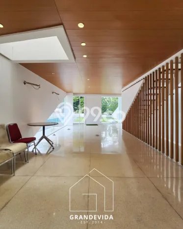 Dijual Rumah Premium dengan Fasilitas Sekitar Lengkap di Cilandak, Jakarta Selatan Dijual Rumah Premium dengan Fasilitas Sekitar Lengkap di Cilandak, Jakarta Selatan