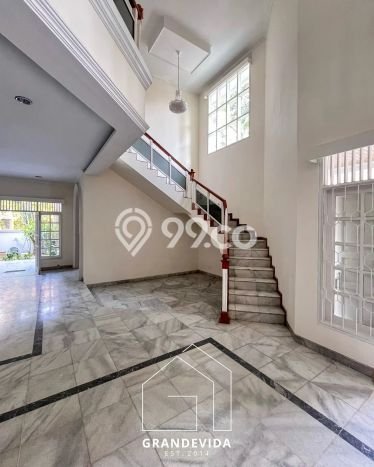Dijual Rumah Mewah Megah Dengan View Eksklusif di Kuningan, Jakarta Selatan Dijual Rumah Mewah Megah Dengan View Eksklusif di Kuningan, Jakarta Selatan