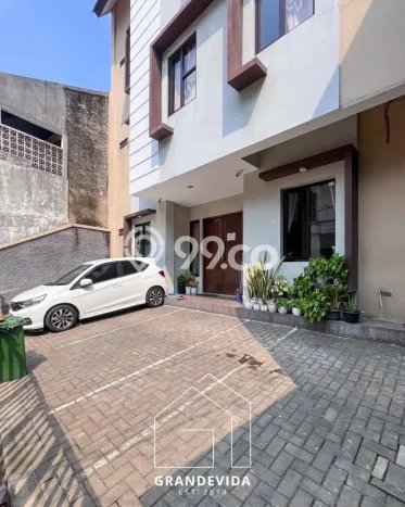 Kost Dijual di Kuningan dengan 37 KT dan Luas 786m2 Kost Dijual di Kuningan dengan 37 KT dan Luas 786m2