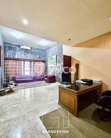 Rumah Mewah Siap Huni LT 1451m2 di Kebayoran Baru, Jakarta Selatan Rumah Mewah Siap Huni LT 1451m2 di Kebayoran Baru, Jakarta Selatan