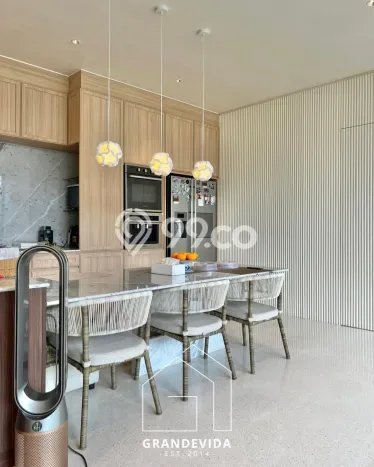 Siap Huni Rumah Mewah 3 Kamar di Jagakarsa Dekat ke Mana Pun Siap Huni Rumah Mewah 3 Kamar di Jagakarsa Dekat ke Mana Pun