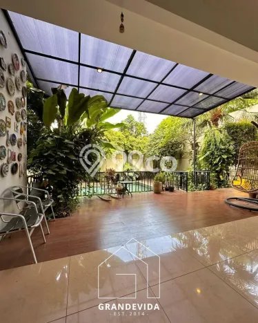 Rumah Luxury Modern Tanpa Renovasi di Lebak Bulus Jakarta Selatan Rumah Luxury Modern Tanpa Renovasi di Lebak Bulus Jakarta Selatan