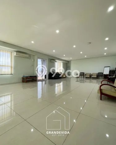 Unit Kantor Dijual di Jakarta Selatan LT 876m2 & LB 689m2 Unit Kantor Dijual di Jakarta Selatan LT 876m2 & LB 689m2