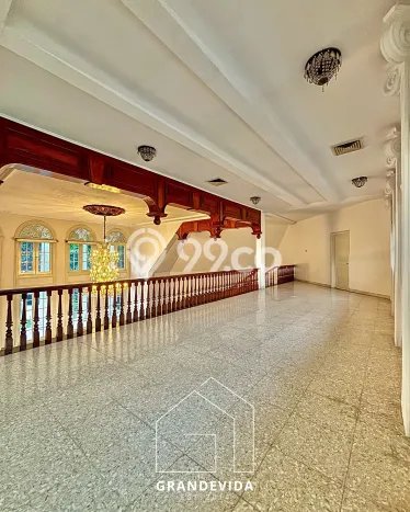 Ready to Use! Premium House LT 1832m2 Desain Modern di Simprug Ready to Use! Premium House LT 1832m2 Desain Modern di Simprug