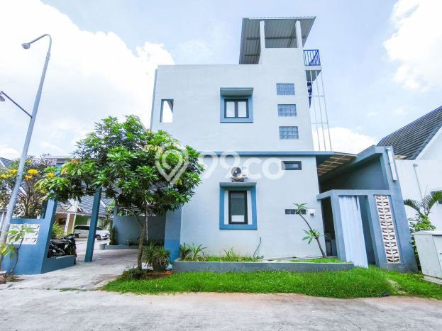 Rumah Modern 3 Kamar LT 104m2 di Kota Wisata Rumah Modern 3 Kamar LT 104m2 di Kota Wisata