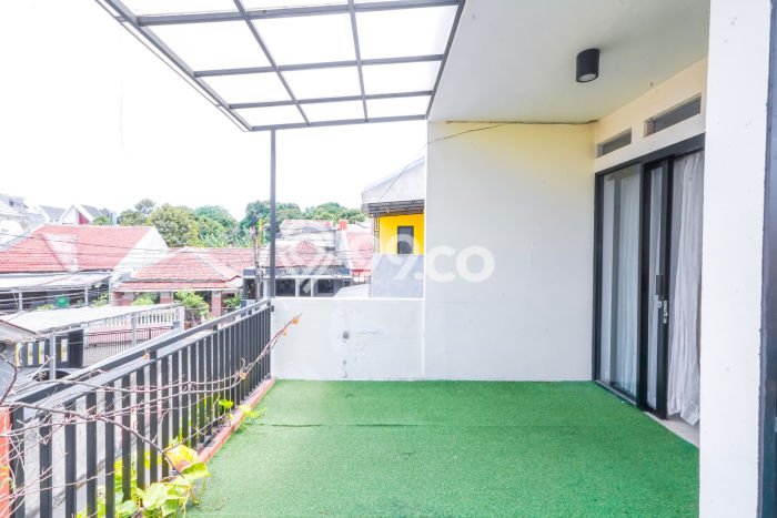 Hunian Cantik Minimalis Lb 97m2 di Cipayung, Jakarta Timur Hunian Cantik Minimalis Lb 97m2 di Cipayung, Jakarta Timur