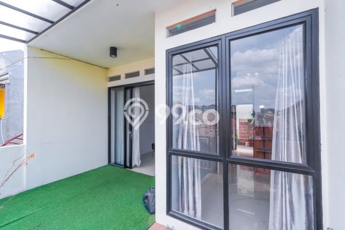 Hunian Cantik Minimalis Lb 97m2 di Cipayung, Jakarta Timur Hunian Cantik Minimalis Lb 97m2 di Cipayung, Jakarta Timur