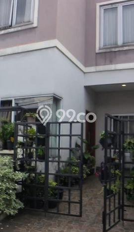 Jual Rumah Eksklusif 4 KT di Bintaro, Tangerang Selatan Jual Rumah Eksklusif 4 KT di Bintaro, Tangerang Selatan