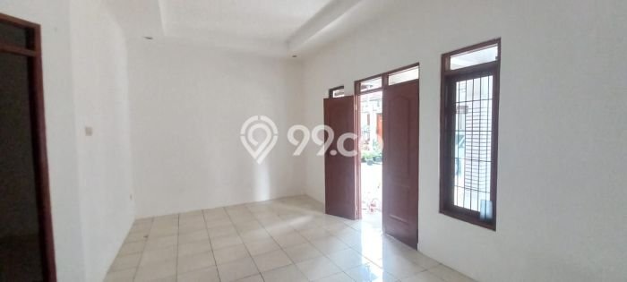 For Sale Rumah 2 Kamar Lokasi Strategis Bagus dan Strategis di Limo For Sale Rumah 2 Kamar Lokasi Strategis Bagus dan Strategis di Limo