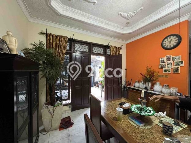 Hunian Mewah Dijual LT 180m2 di Cinere, Depok Hunian Mewah Dijual LT 180m2 di Cinere, Depok