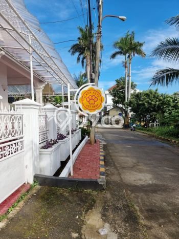 Jual Rumah Bagus Siap Huni LB 230m2 di Cimanggis, Depok Jual Rumah Bagus Siap Huni LB 230m2 di Cimanggis, Depok