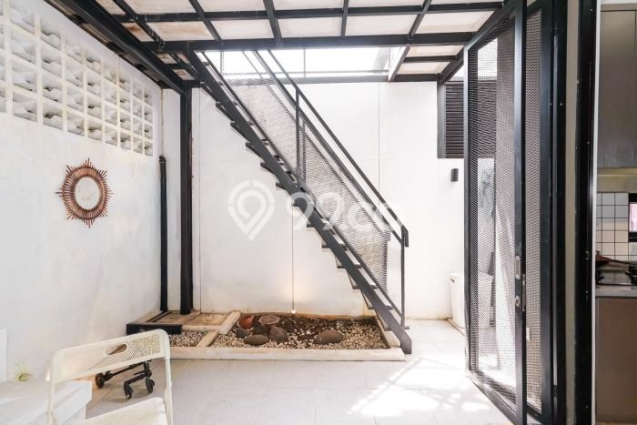 Dijual Rumah 3 Kamar Lokasi Ideal Bagus dan Strategis di Beji Dijual Rumah 3 Kamar Lokasi Ideal Bagus dan Strategis di Beji