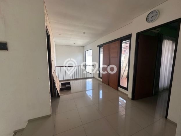 Jual Rumah Luas Megah Dengan View Eksklusif di Bintaro, Tangerang Selatan Jual Rumah Luas Megah Dengan View Eksklusif di Bintaro, Tangerang Selatan
