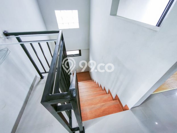 Rumah Modern 3 Kamar LT 104m2 di Kota Wisata Rumah Modern 3 Kamar LT 104m2 di Kota Wisata