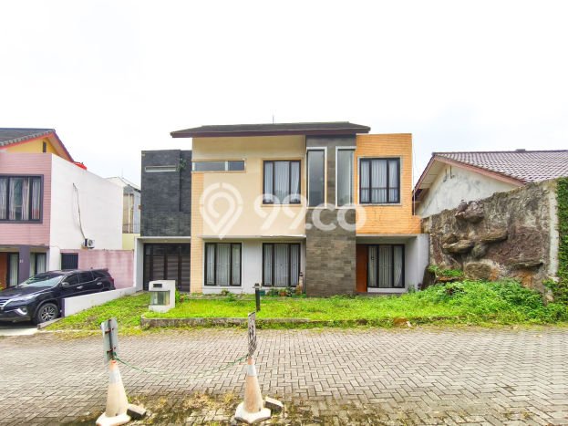 Jual Rumah Luas Megah Dengan View Eksklusif di Bintaro, Tangerang Selatan Jual Rumah Luas Megah Dengan View Eksklusif di Bintaro, Tangerang Selatan