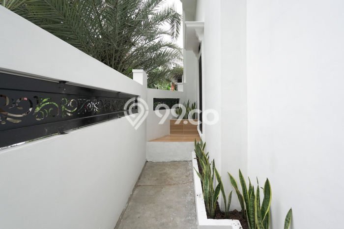 Jual Rumah Modern 3 KT di Grand Wisata, Bekasi Jual Rumah Modern 3 KT di Grand Wisata, Bekasi